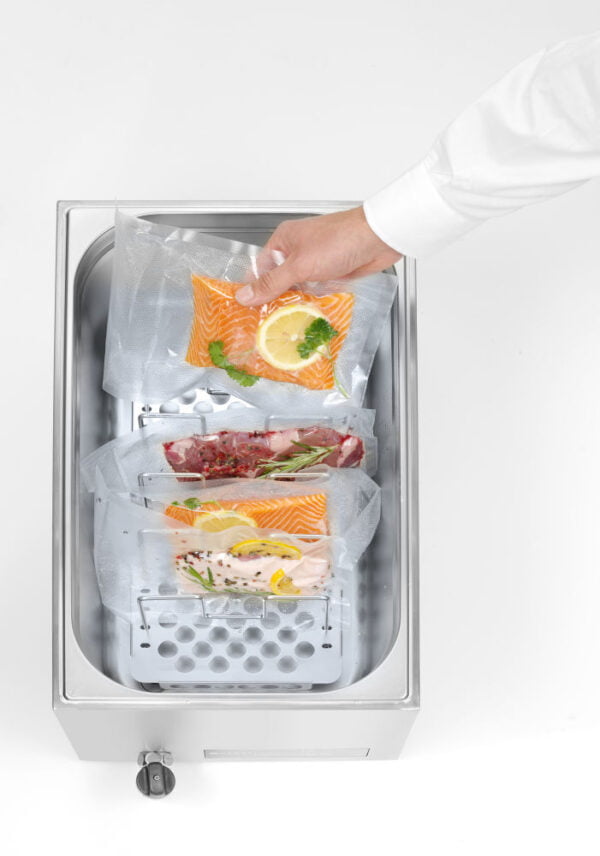 Cuiseur sous-vide GN 1/1 20 l 230V 600W – Image 3