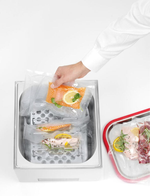 Cuiseur sous-vide GN 2/3 230V 400W – Image 3