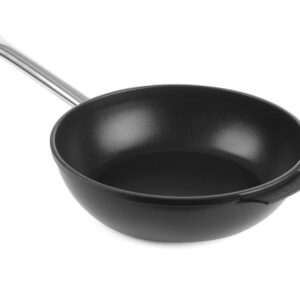 Sauteuse 28 cm en fonte d'alum. poignée inox